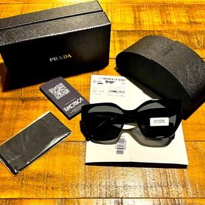 Prada Black Sunglasses PR 19SZ. AUTHENTIC!